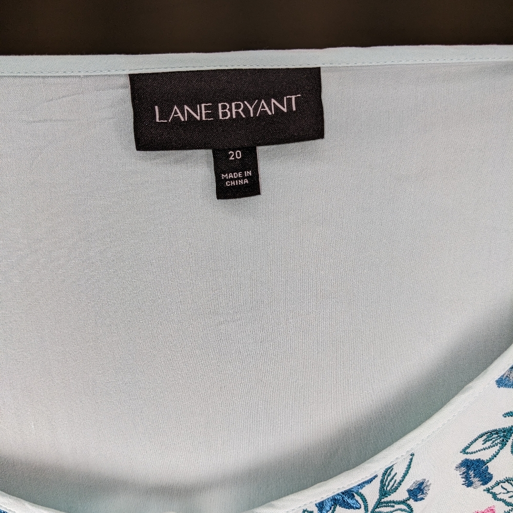 Lane Bryant Blouse with Embroidered Floral Vines - Picture 7 of 8